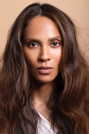 Lesley-Ann Brandt fotoğrafı