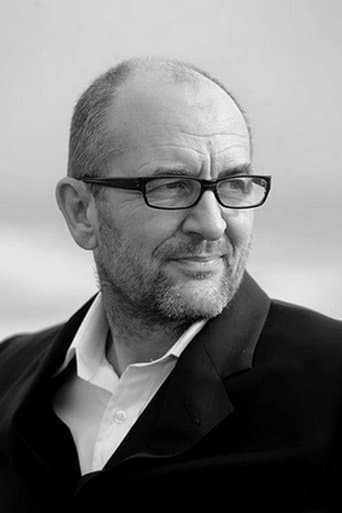 Ralph Brown fotoğrafı