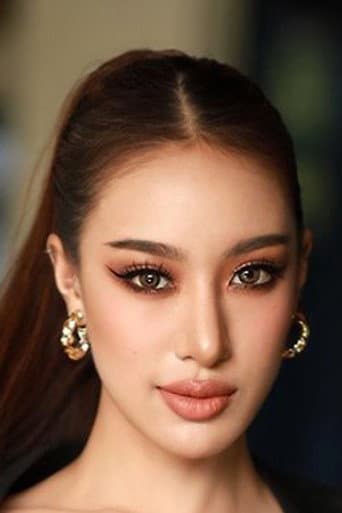 Poy Cherlyn Kraiarayapat fotoğrafı