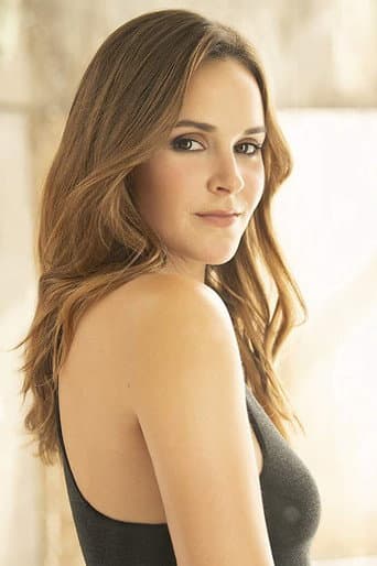 Shanley Caswell fotoğrafı