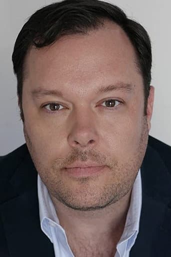 Michael Gladis fotoğrafı