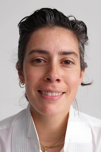 Roberta Colindrez fotoğrafı