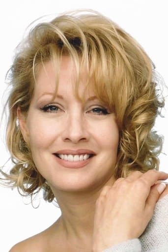 Linda Kozlowski fotoğrafı
