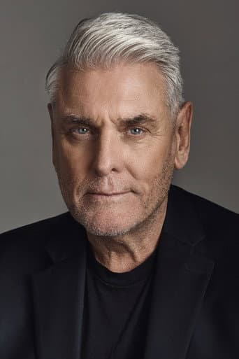 Mitchell Mullen fotoğrafı