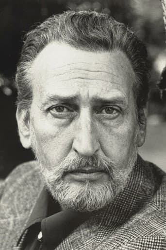 Kay E. Kuter fotoğrafı
