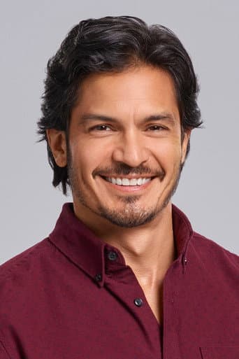 Nicholas Gonzalez fotoğrafı