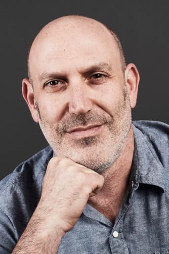 John Hyams fotoğrafı