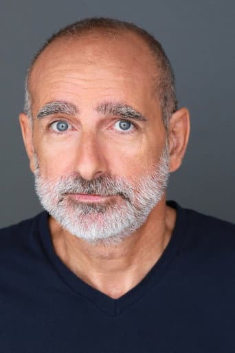 Dean Cameron fotoğrafı