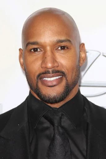 Henry Simmons fotoğrafı