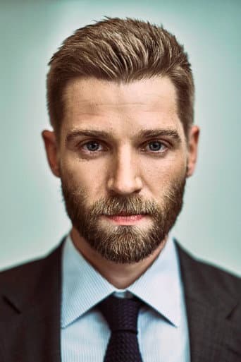 Mike Vogel fotoğrafı