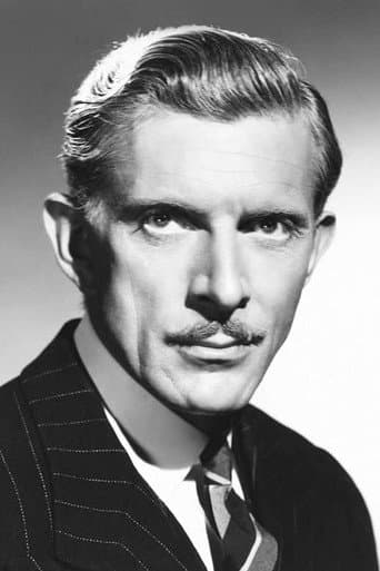 Alan Napier fotoğrafı
