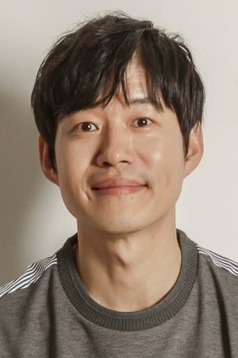 Yoo Joon-Sang fotoğrafı