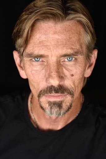 Charles Baker fotoğrafı