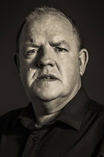 John Henshaw fotoğrafı