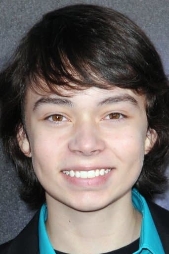 Noah Ringer fotoğrafı