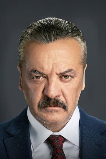 Mesut Akusta fotoğrafı