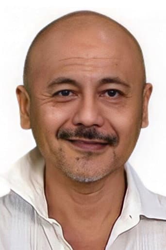 Michael Shaowanasai fotoğrafı