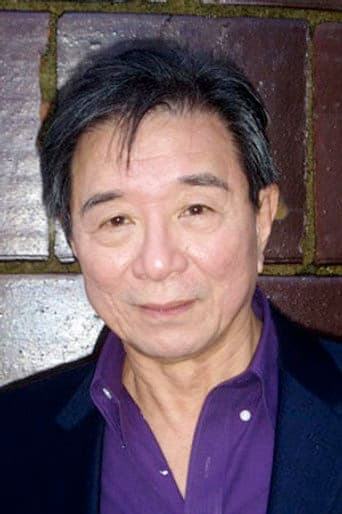 Randall Duk Kim fotoğrafı