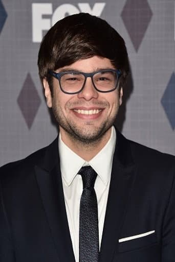 Charlie Saxton fotoğrafı