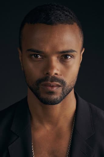 Eka Darville fotoğrafı