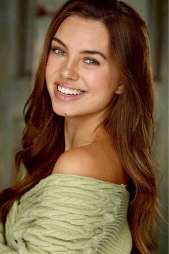 Caitlin Carmichael fotoğrafı