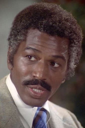 Hari Rhodes fotoğrafı