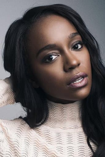 Aja Naomi King fotoğrafı