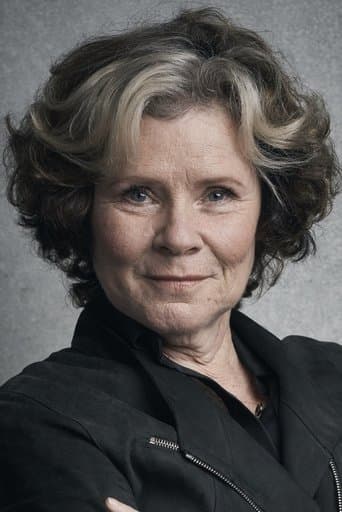 Imelda Staunton fotoğrafı