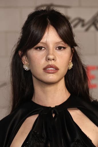 Mia Goth fotoğrafı