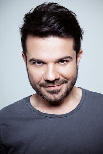 Kenan Doğulu fotoğrafı