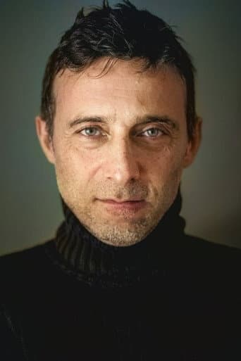 Cem Bender fotoğrafı