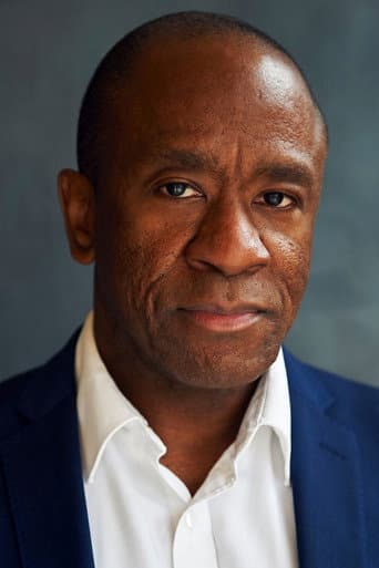 Lucian Msamati fotoğrafı