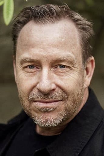 Adam Price fotoğrafı