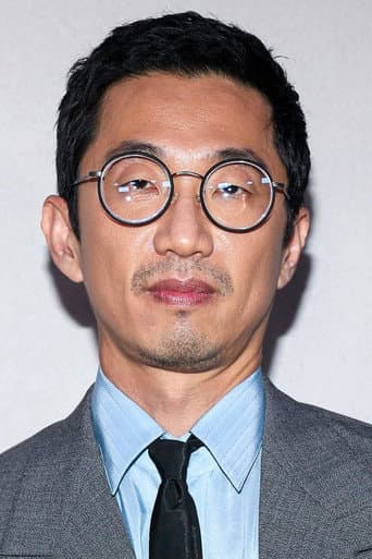 Lee Sung Jin fotoğrafı