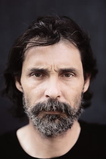 Erdal Beşikçioğlu fotoğrafı