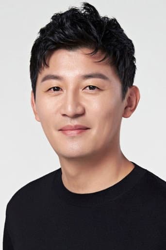 Kang Shin-cheol fotoğrafı