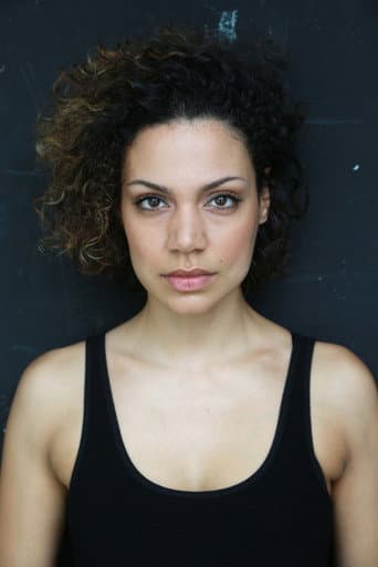 Haley Louise Jones fotoğrafı