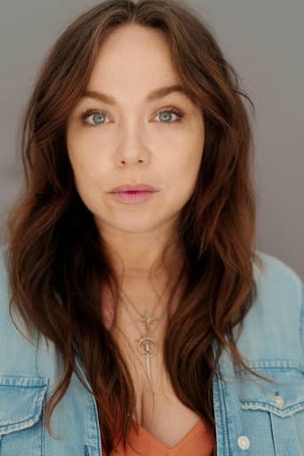 Amanda Fuller fotoğrafı