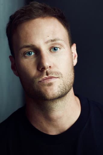 Jordan Patrick Smith fotoğrafı