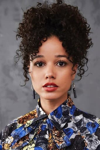 Alisha Wainwright fotoğrafı