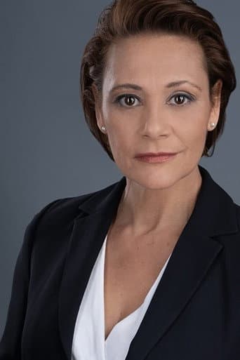 Irene Santiago fotoğrafı