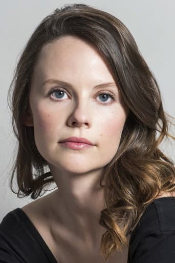 Sarah Ramos fotoğrafı