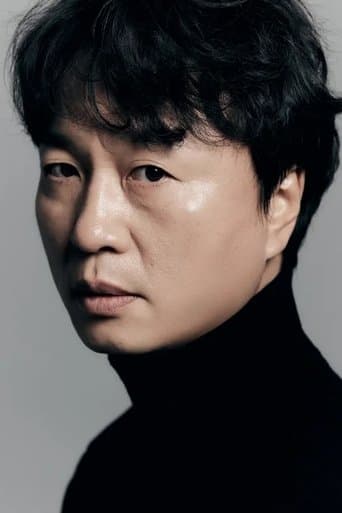 Jeon Bae-su fotoğrafı