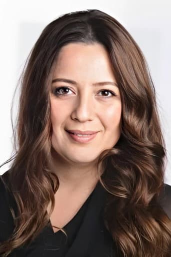 Elif İskender fotoğrafı