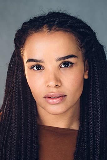 Zoe Robins fotoğrafı