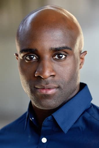 Toby Onwumere fotoğrafı