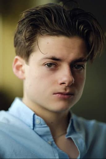 Louis Ashbourne Serkis fotoğrafı