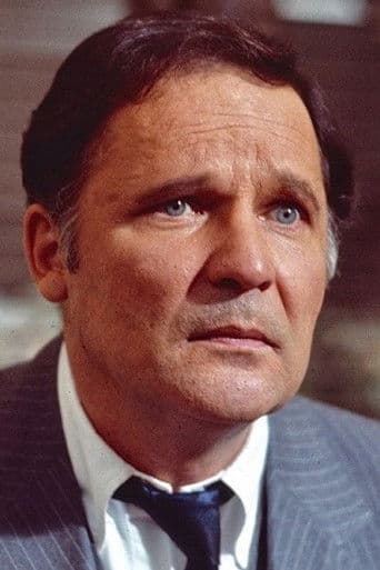 John Vernon fotoğrafı