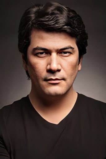 Vatan Şaşmaz fotoğrafı