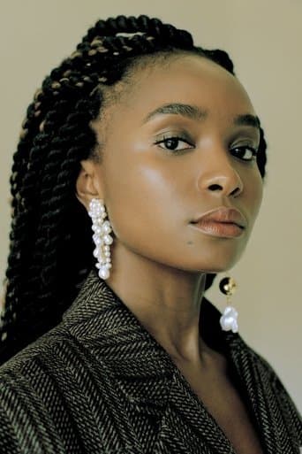 KiKi Layne fotoğrafı